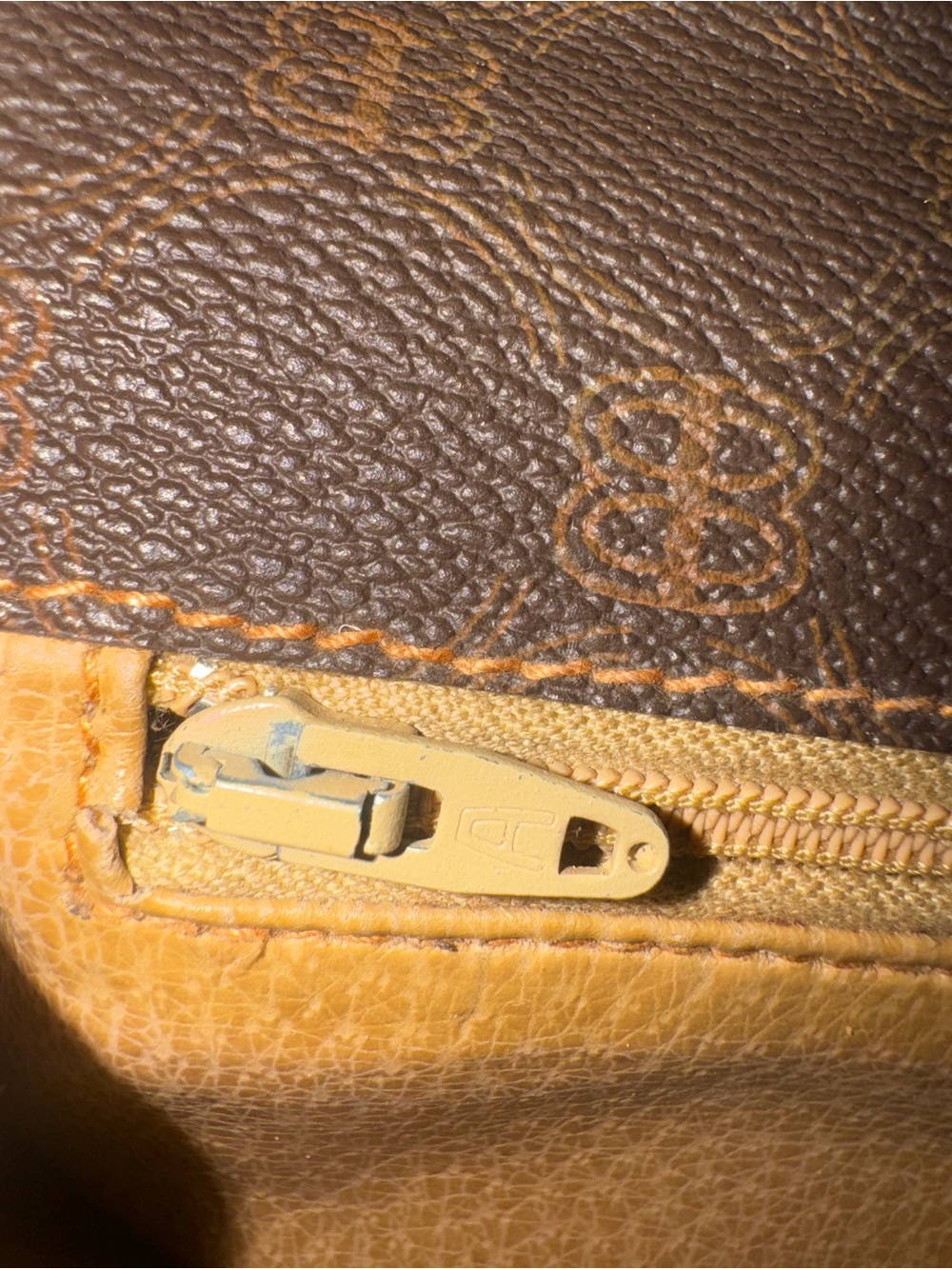 BALLY Monogram Saddle Crossbody Bag - Picture 13 of 13